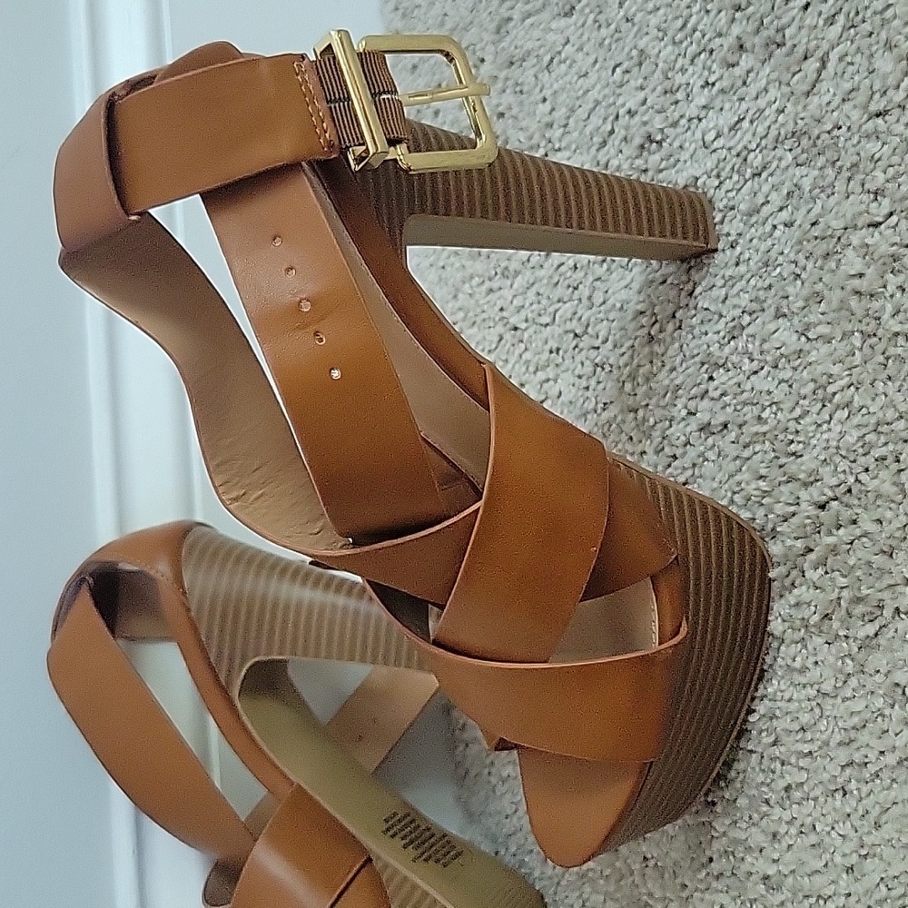 Express Brand size 8 vegan leather sandals.